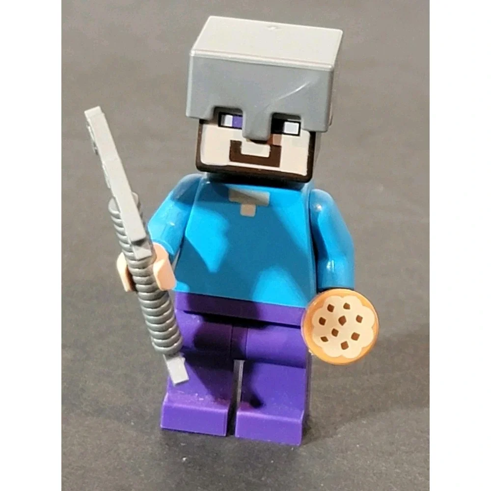 Minecraft Steve Lego Minifigure with Axe‎ and Cookie
